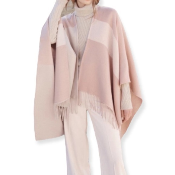 NWT SOIA & KYO Scarfigan or wrap shawl Gorgeous neutral block colors - Picture 1 of 10